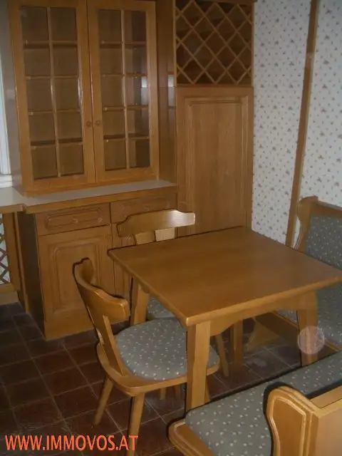 WOLLZEILE: WOHNEN IN STADTPARKNÄHE; ENTZÜCKENDE GARCONNIERE; BLICKRICHTUNGGRÜNER INNENHOF