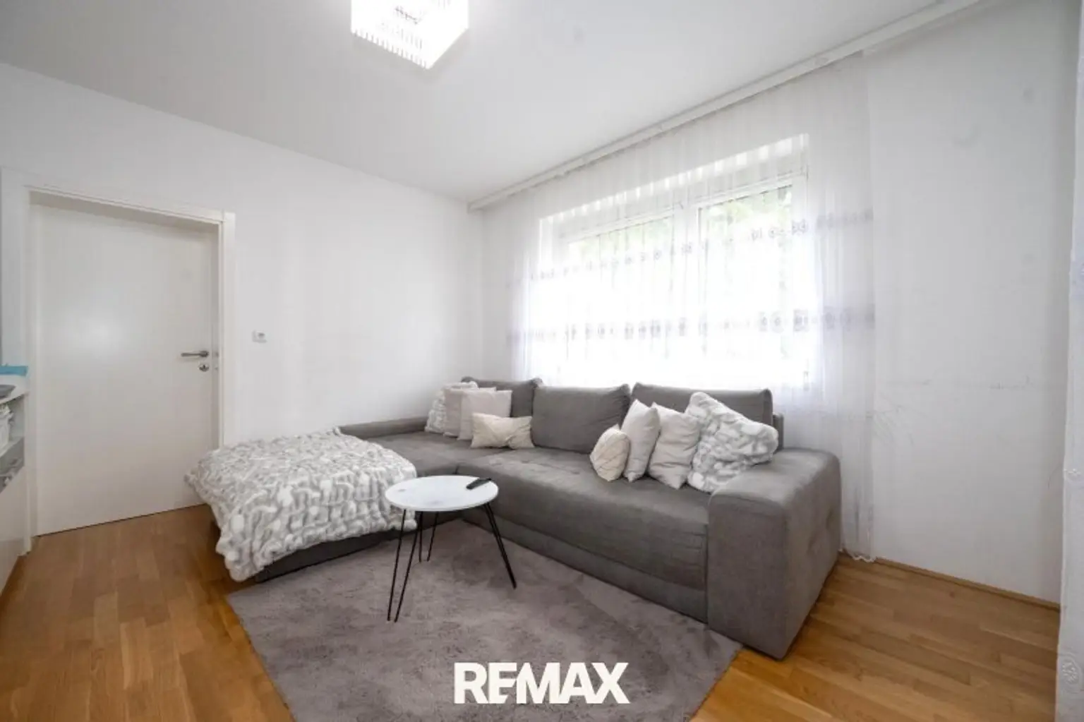 Wohnzimmer 1 (OG)