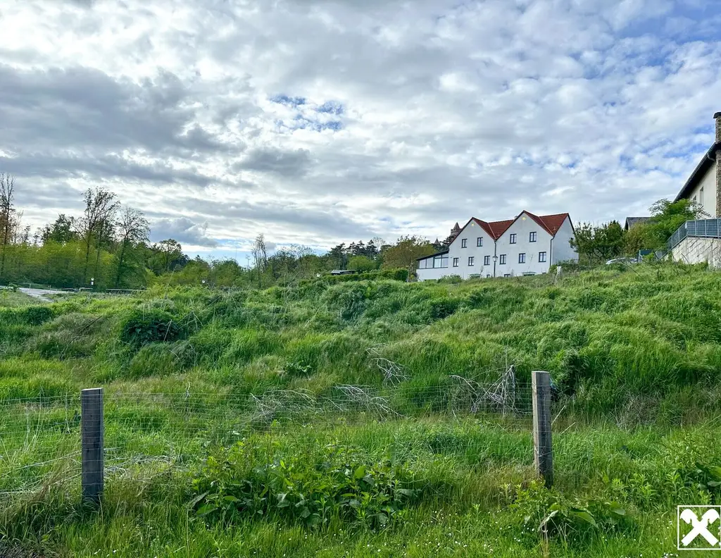 TRAUMGRUNDSTÜCK GESUCHT? AUSSERGEWÖHNLICHE, RUHIGE, ERHÖHTE WOHNLAGE IN LEOBENDORF
