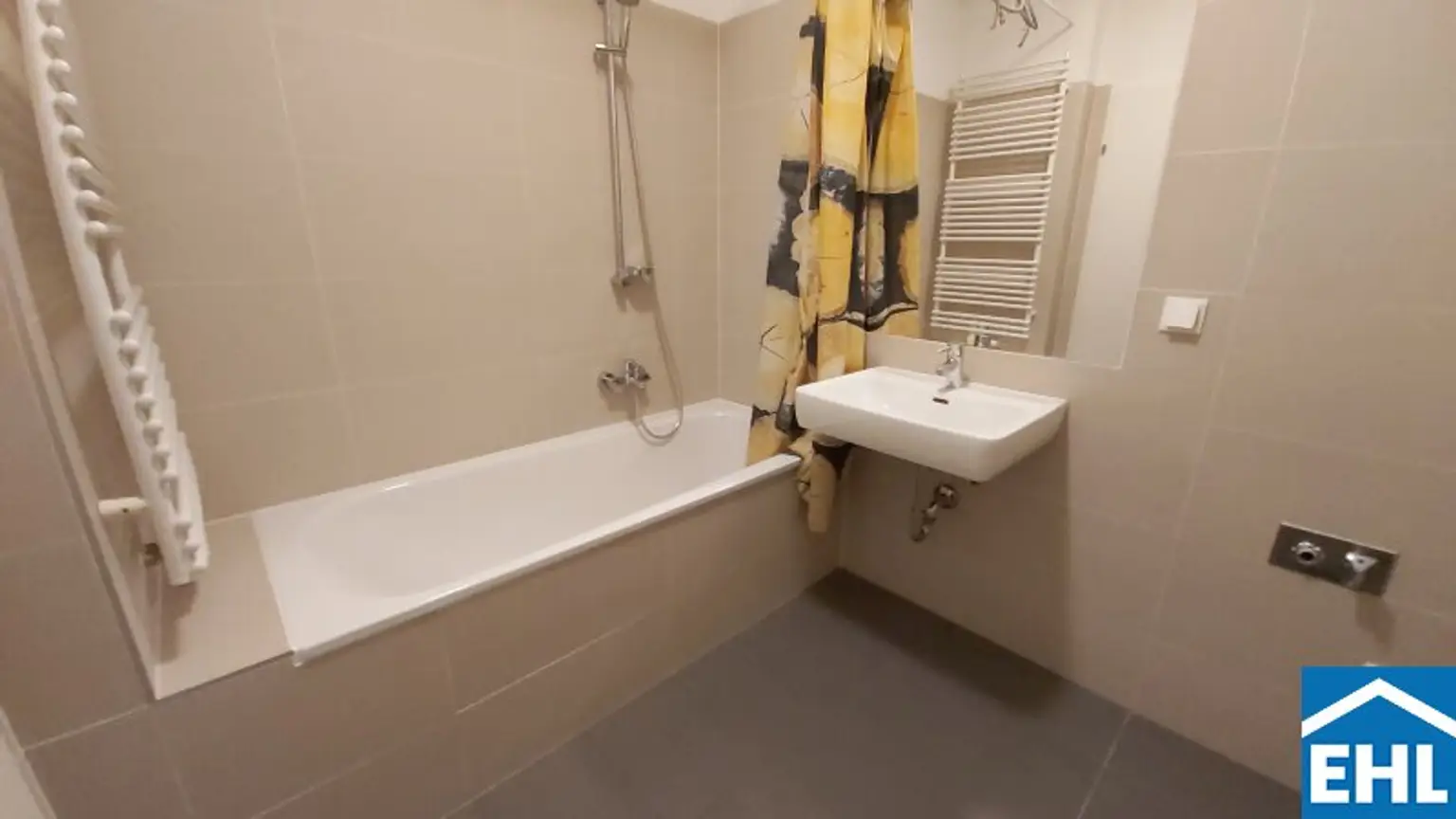 Großzügige 2-Zimmerwohnung mit Freifläche - Leben in der Seestadt!