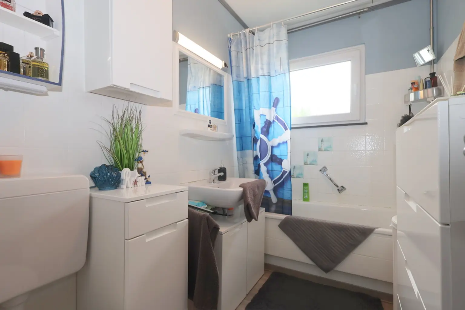 Badezimmer Erdgeschoss