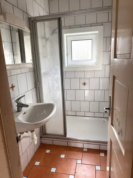 MEHRPARTEIENHAUS IN NEUBERG - BAURECHTSANGEBOT