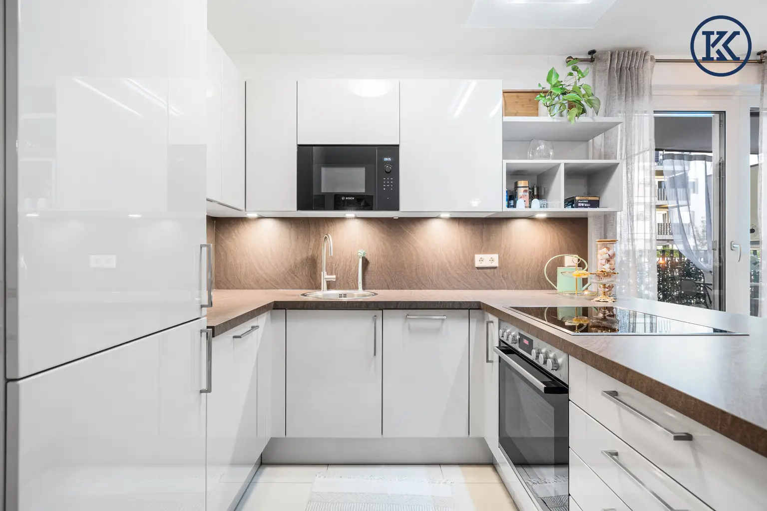 OPEN HOUSE am Dienstag den 19.08.25 ab 10 Uhr für die
Hofseitige 3-Zimmer-Wohnung mit 14 m² Loggia