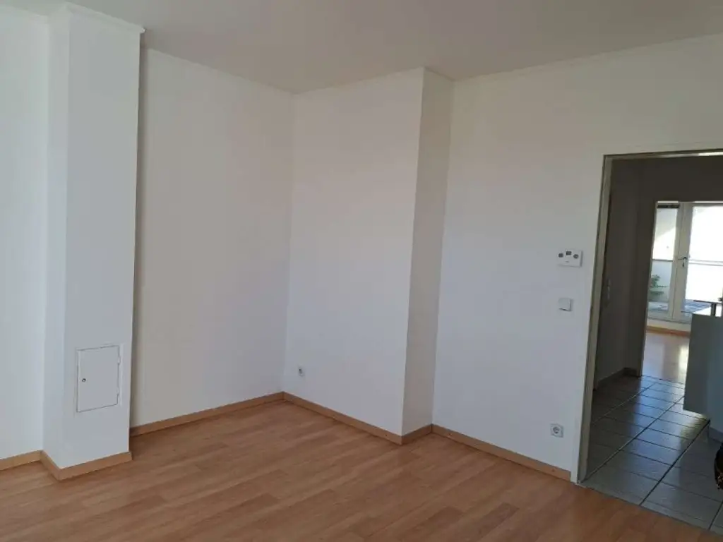 Gepflegte Terrassenwohnung in Hirtenberg: 51m² mit Balkon und Stellplatz!