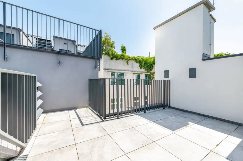 3-Zimmer-Maisonette mit Dachterrasse nahe Rochusmarkt zu vermieten!