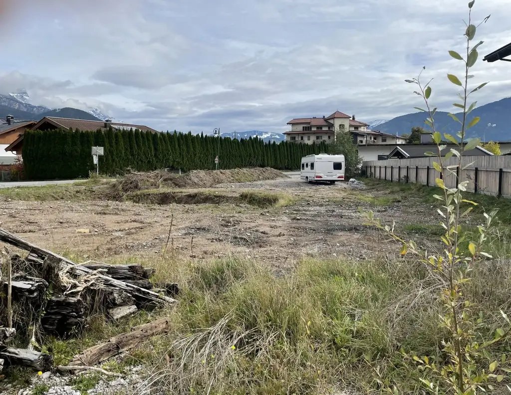 Zum Verkauf steht ein Grundstück in Saalfelden Ortsteil Uttenhofen