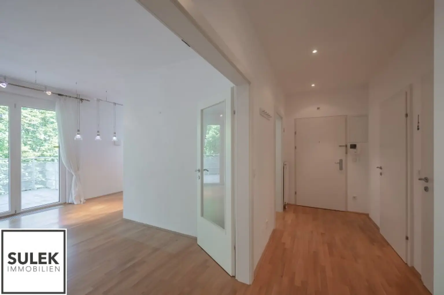3-Zimmer Wohnung mit Balkon, Grünblick & optionalem KFZ-Stellplatz
