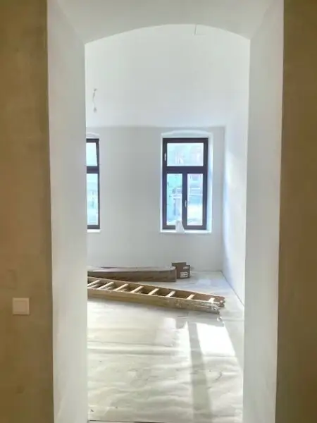 EXZELLENTE ORDINATION-PRAXIS-BÜRO-ATELIER - Nähe Wiener Stadthalle - 1150 WIEN-Bestlage!