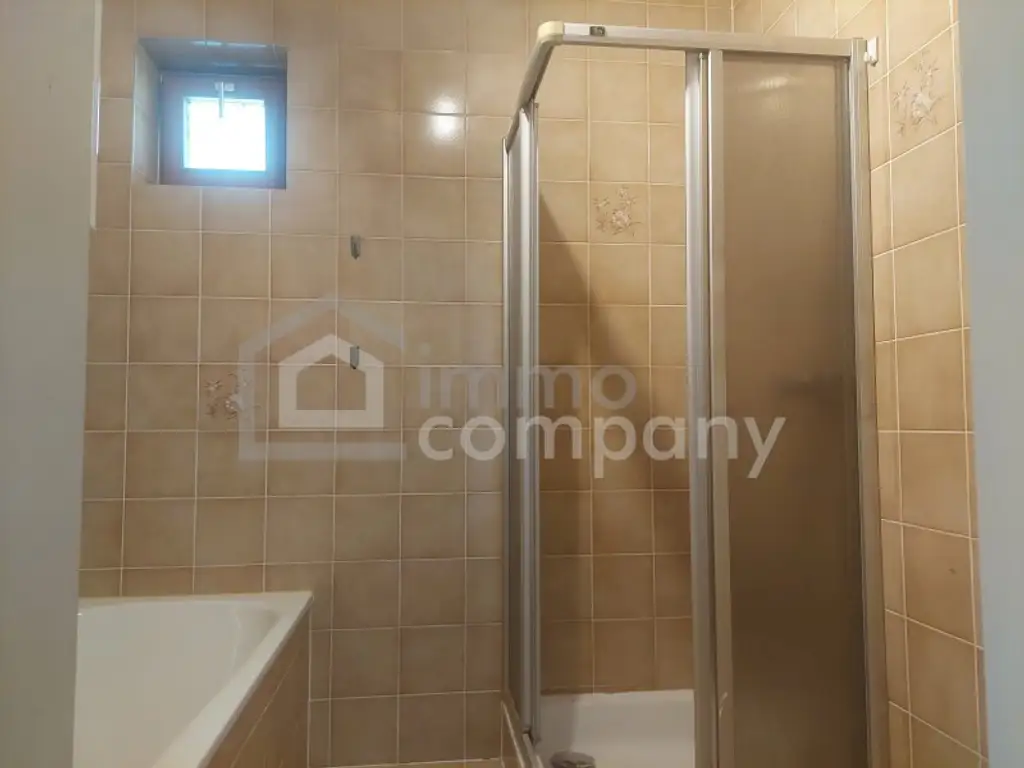 Gemütliche 3-Zimmer-Wohnung in Volders – Ihr neues Zuhause mit Balkon und Stellplatz!