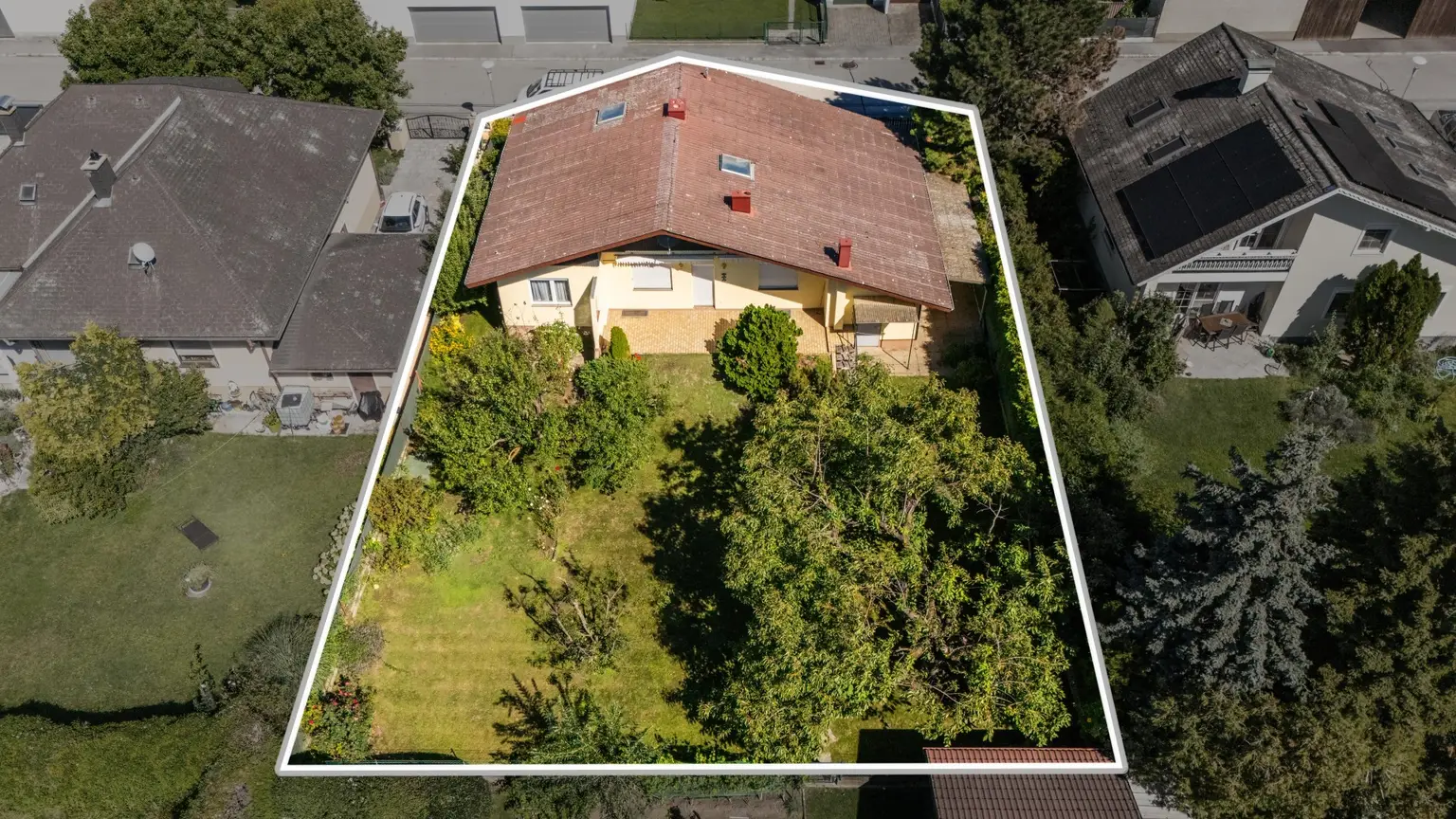 "Bungalow - sonnig- gepflegt- 4 Zimmer "