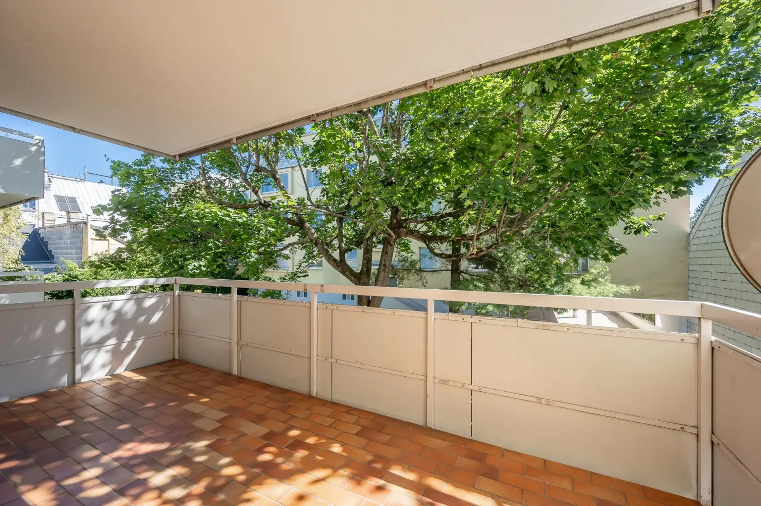 3 ZIMMERWOHNUNG MIT BALKON