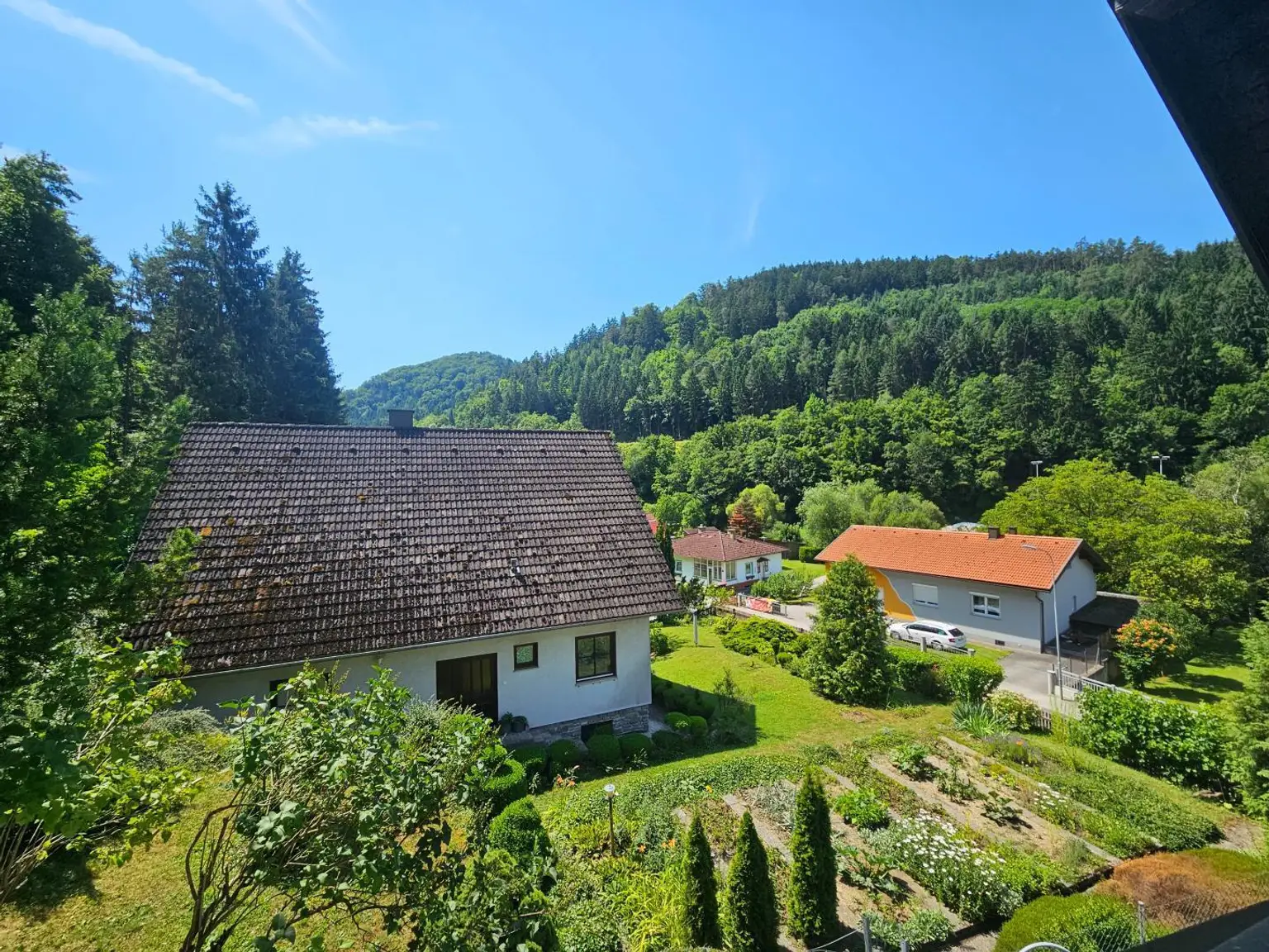 Ausblick großes Zimmer OG