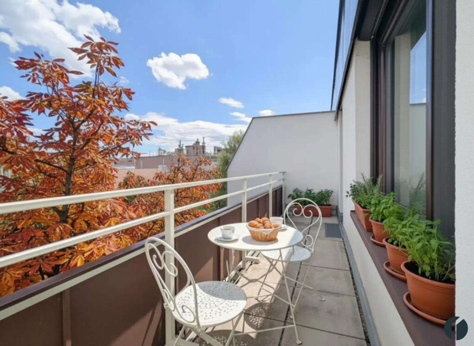 Ihr Rückzugsort über den Dächern – bezugsfertig, zentral und mit traumhaftem Weitblick!