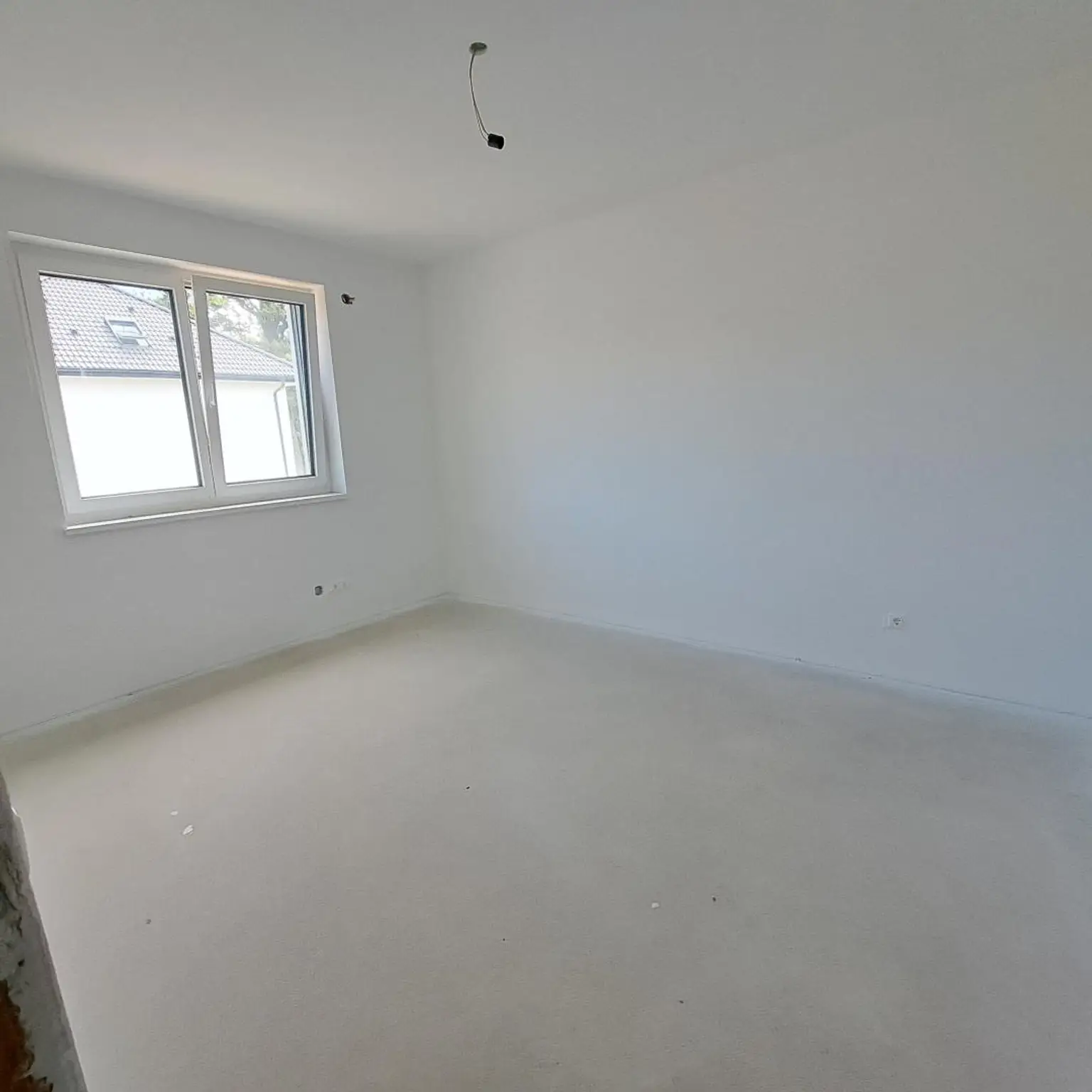 Neubau-Doppelhaus-Hälfte mit 4 Schlafzimmern!