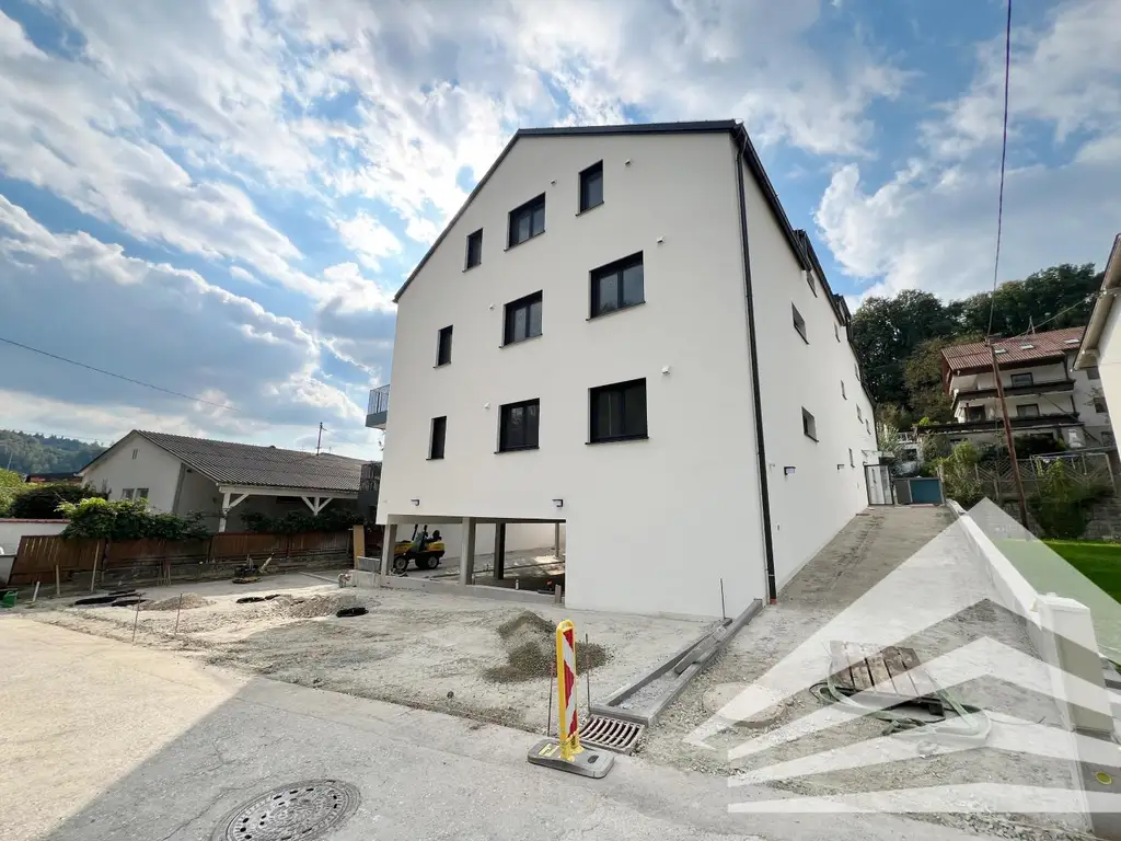 Perfekt aufgeteilte 2-Zimmer Wohnung mit großem Balkon in Puchenau!