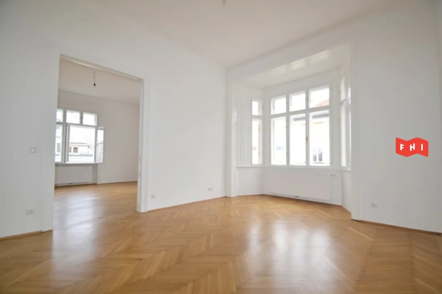 Unbefristete 4 Zimmer Stilaltbauwohnung Nähe Lycèe Francais & Palais Liechtenstein