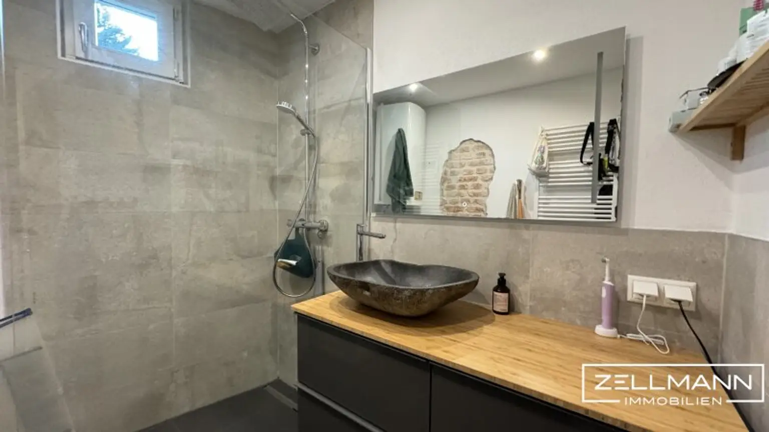 Wohnen am Puls von Mauer – Exklusive Maisonette mit Terrasse und Stil | ZELLMANN IMMOBILIEN