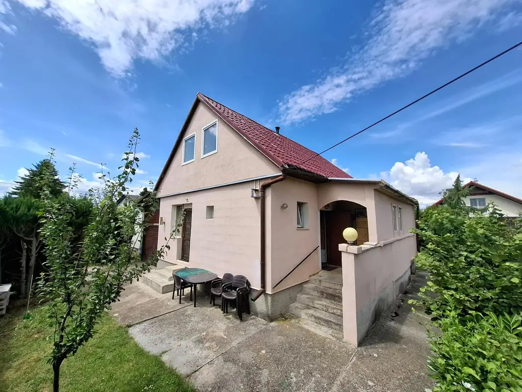 Einfamilienhaus mit Sanierungsbedarf auf Gemeindemietgrundstück