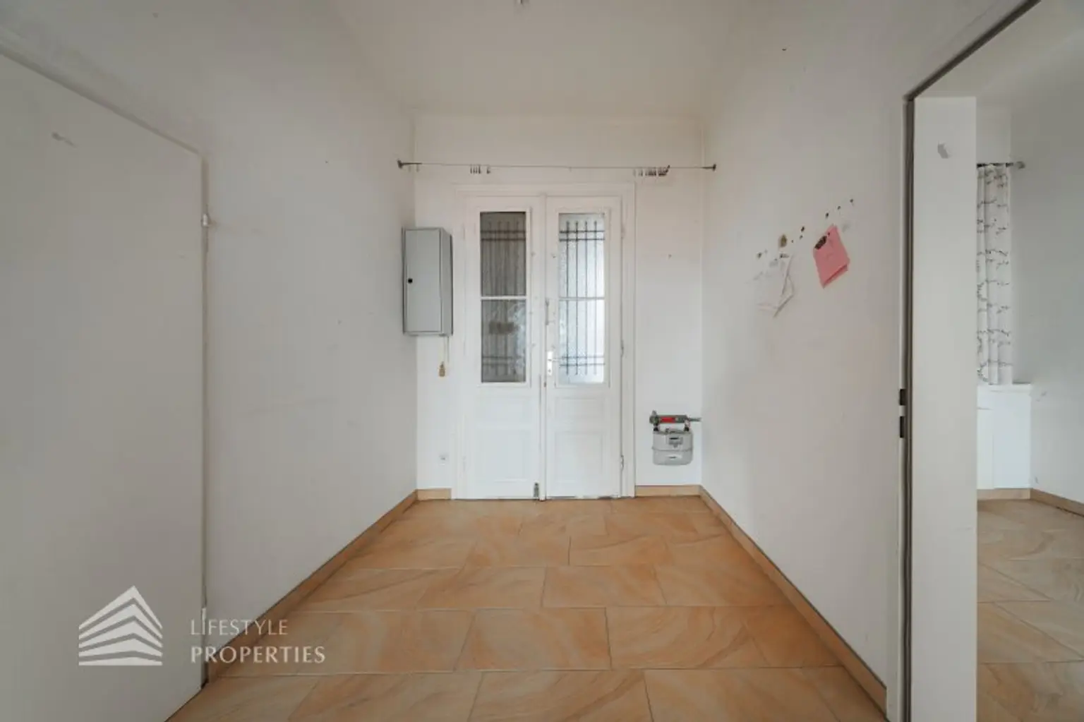 Helle 2-Zimmer Wohnung mit Balkon, Nähe Meiselmarkt