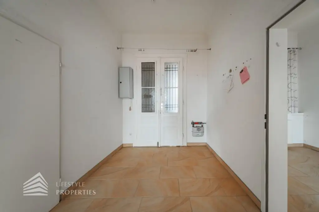 Helle 2-Zimmer Wohnung mit Balkon, Nähe Meiselmarkt