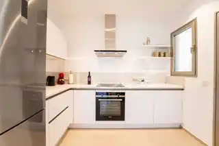 Jardines-de-Los-Menceyes-Penthouse-Cocina2-Palm-Mar-Tenerife