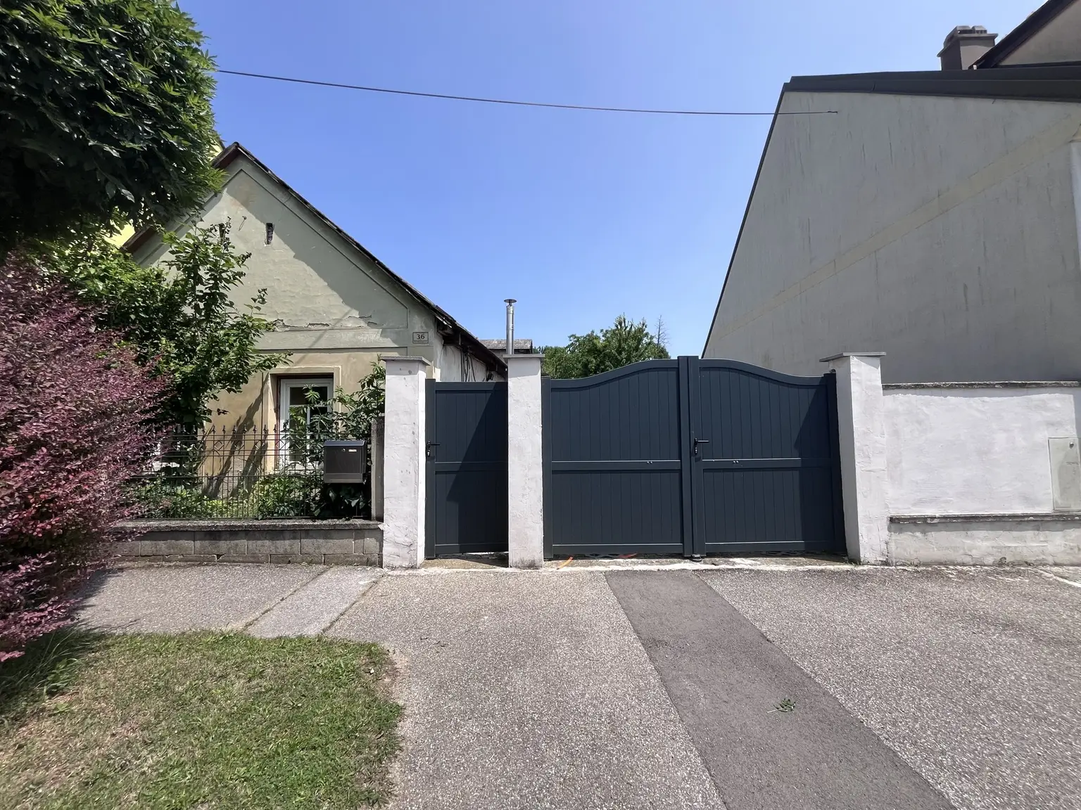 Grundstück mit Altbestand