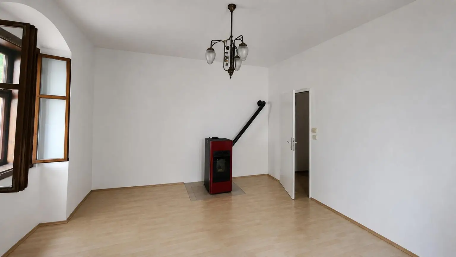 5 Wohnzimmer b