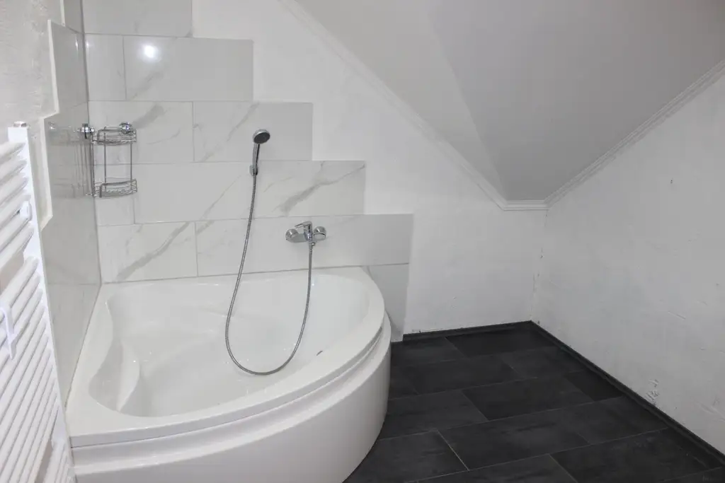 Wohnhaus in schöner Wohngegend in Zeltweg zu verkaufen