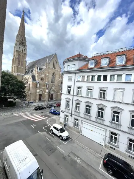 Garçonnière mit Potential, zum Renovieren! 17. Bezirk mit Grünblick!