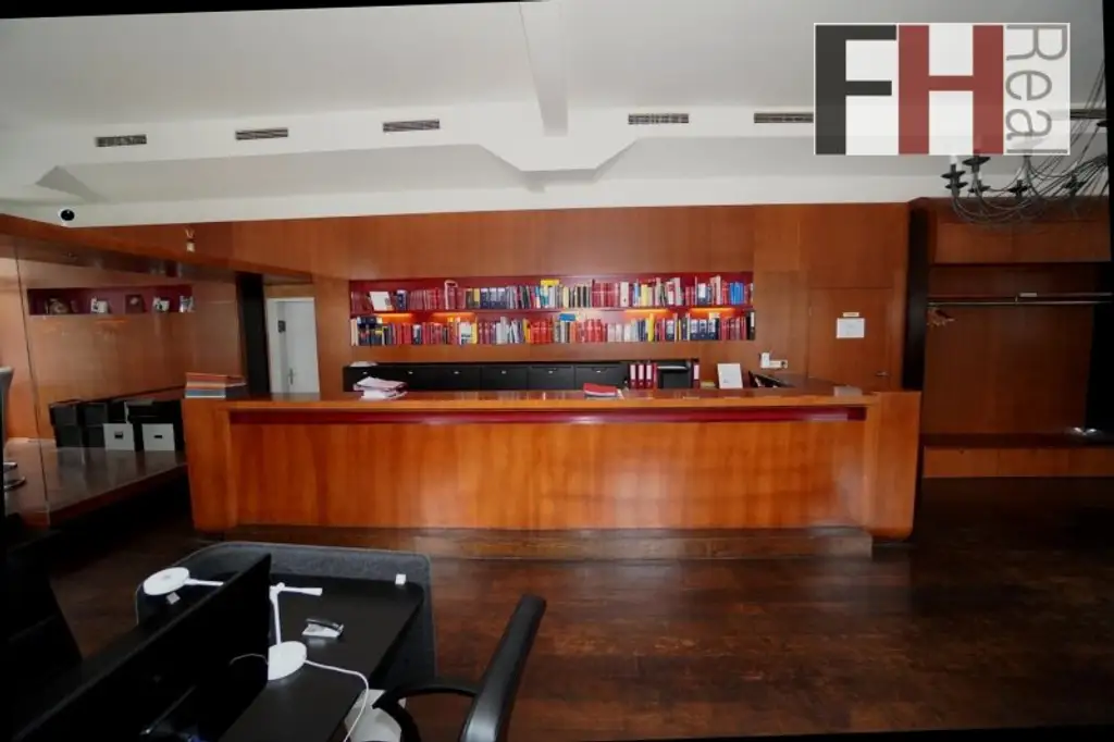 Repräsentative Büro/Praxis - Räumlichkeiten mitten im Zentrum von Purkersdorf