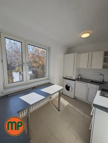 helle 3 Zimmerwohnung mit Loggia im Herzen von Döbling - Sie können sofort einziehen