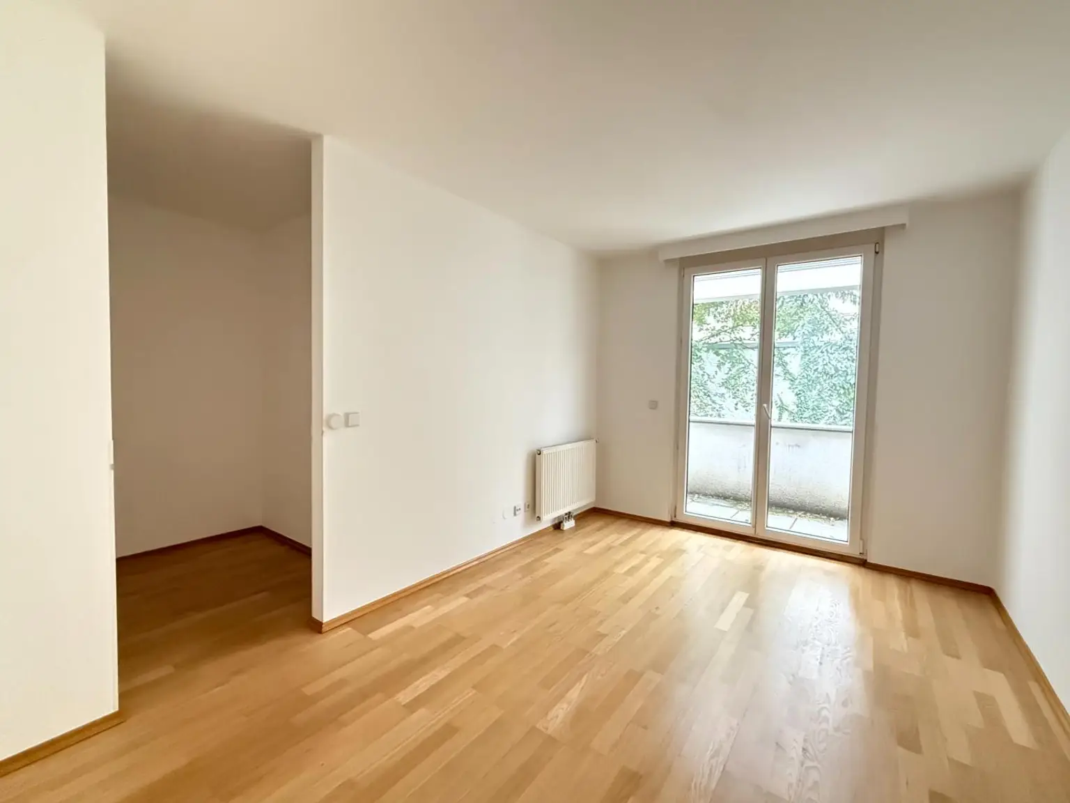 Moderne 4-Zimmer-Maisonette mit Garten