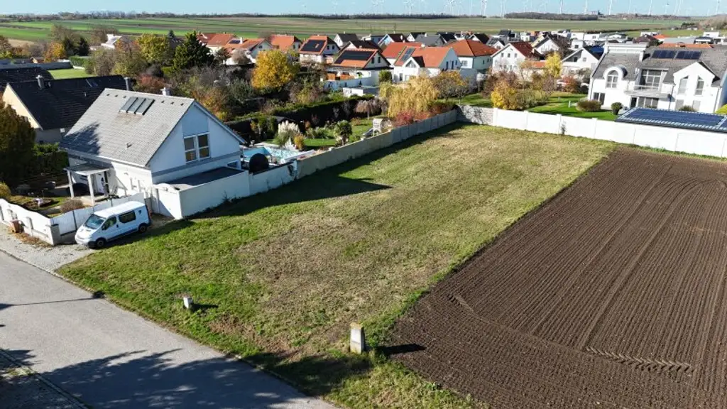 Ruhig gelegener Baugrund in Gattendorf - nur 12 km vom Outletcenter Parndorf entfernt eingebettet in das Autobahnkreuz A4 und A6