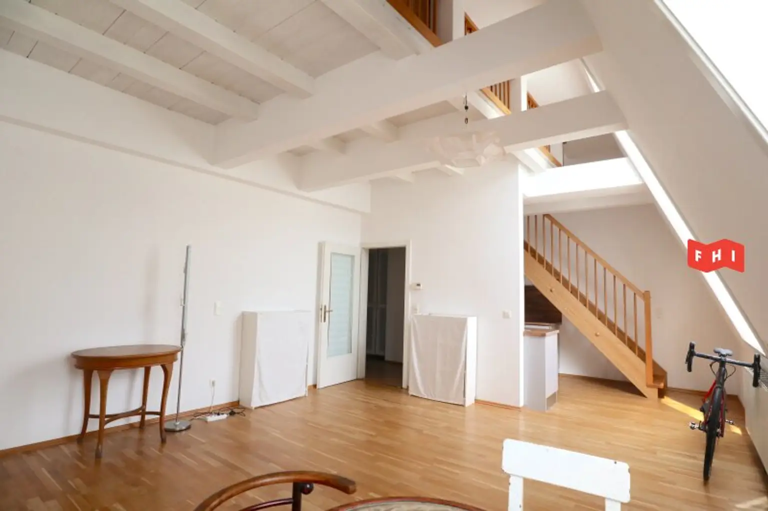 Charmante 60m² Galeriewohnung mit 24m² Terrasse Nähe Naschmarkt
