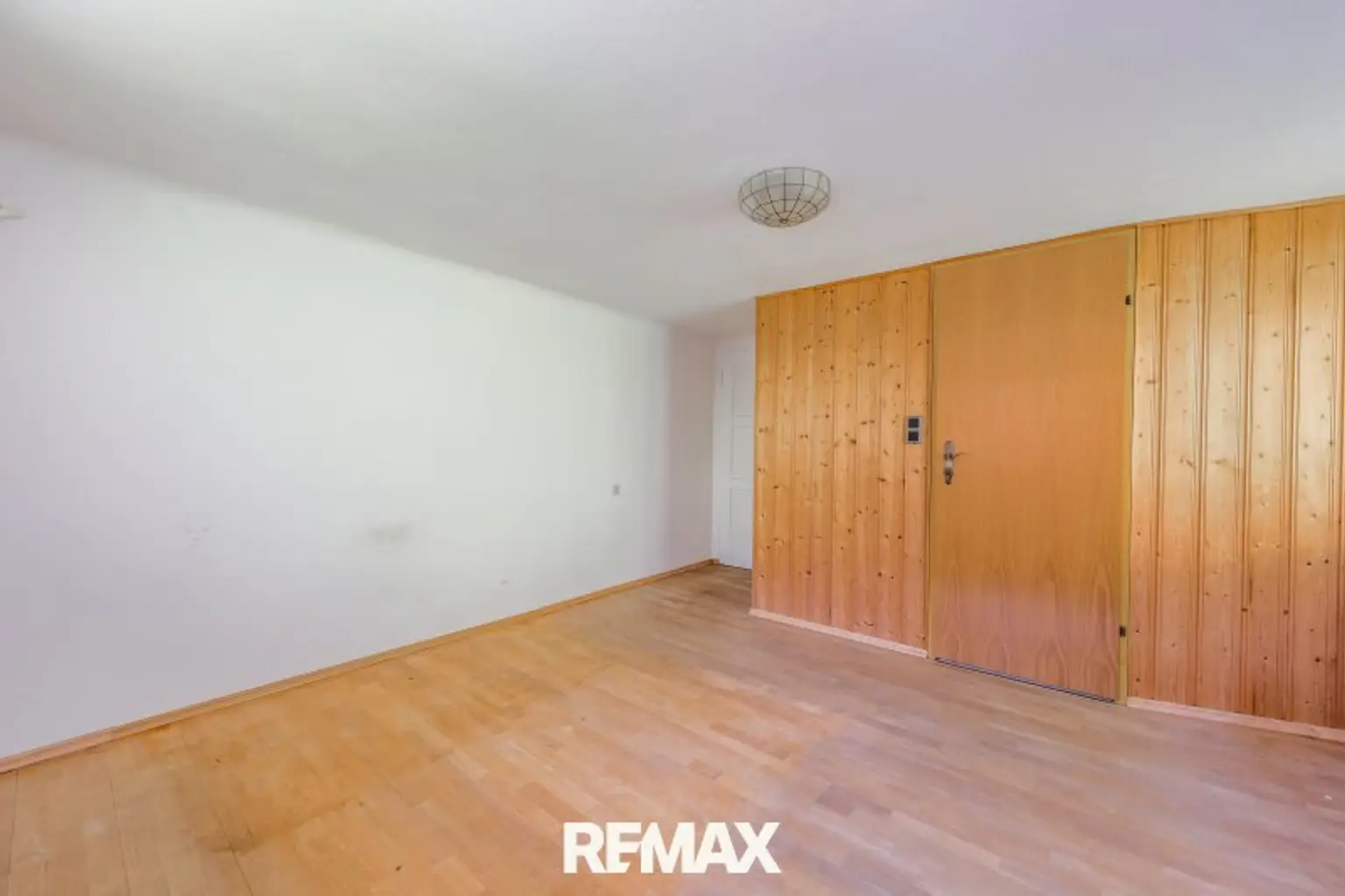 Zimmer 1 Halbstock