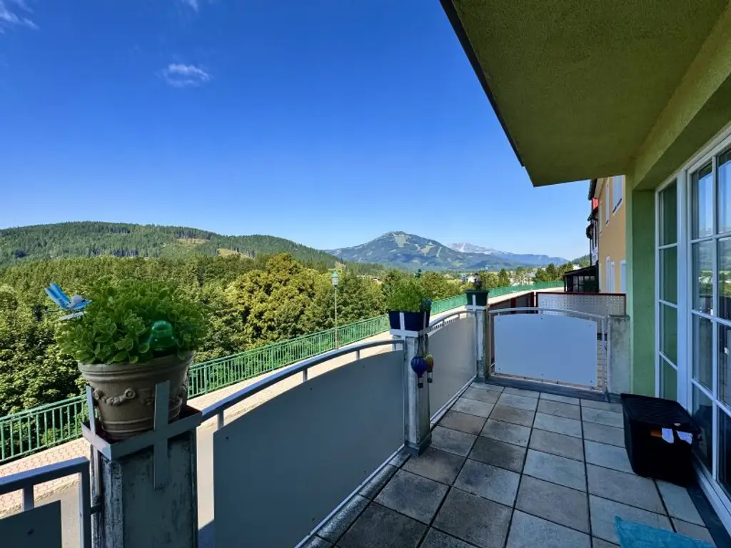 GEPFLEGTES WOHNHAUS - AUCH ALS FERIENDOMIZIL NUTZBAR