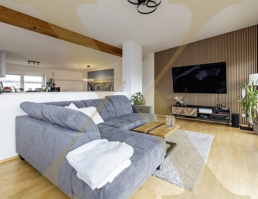 Ansprechende Maisonettewohnung mit sonniger Terrasse und Parkplatz in Ried i.I. zu verkaufen!