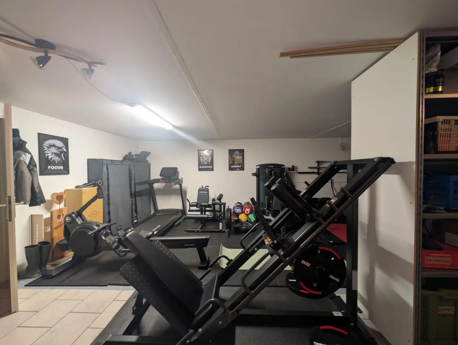 Fitnessbereich_Keller