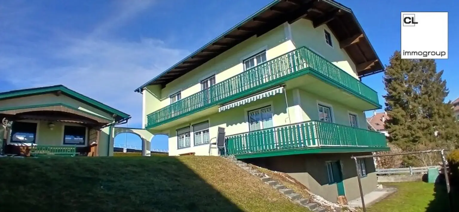 Großzügiges Zweifamilienhaus in Seekirchen am Wallersee - Ihr neues Zuhause mit schönen Ausblicken, großem Garten, Balkon, Doppelgarage und Gartenlaube (c) CL-immogroup, www.CL-immogroup.at