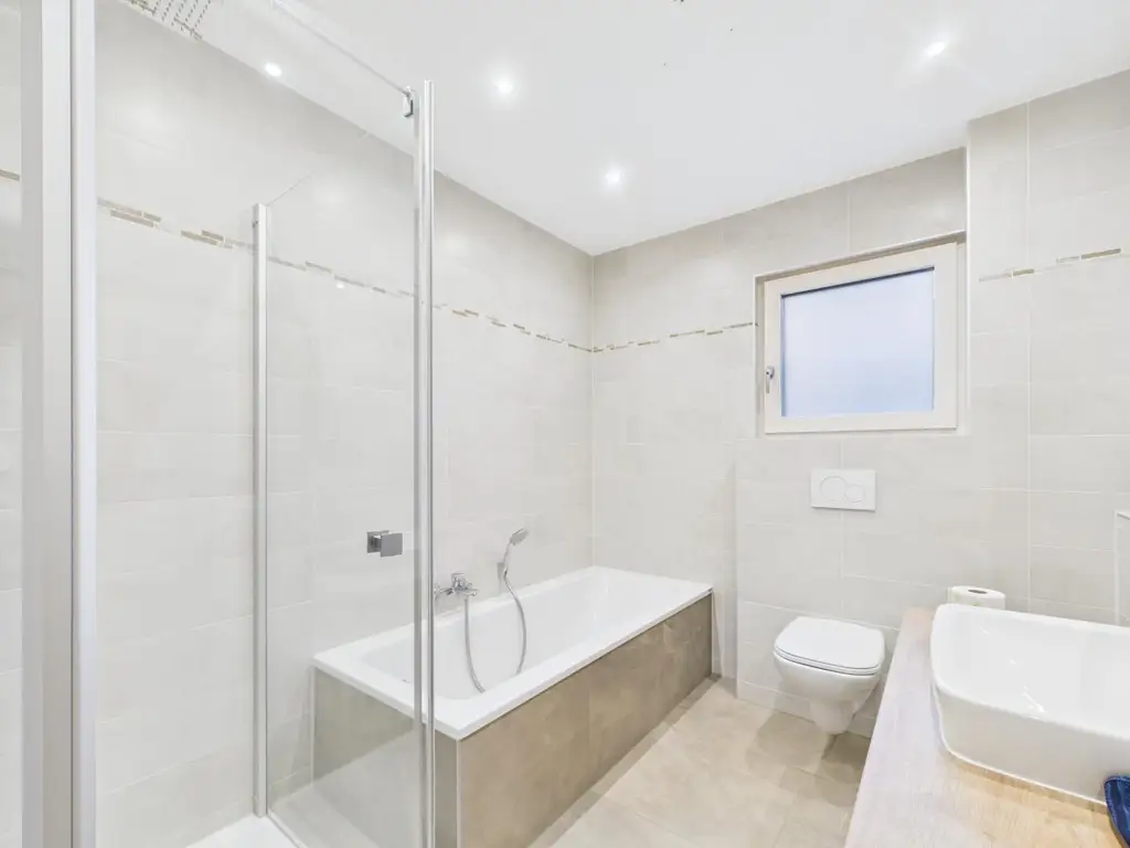 Bungalow auf Eigengrund in sehr ruhiger Lage mit großem Garten in Wien
