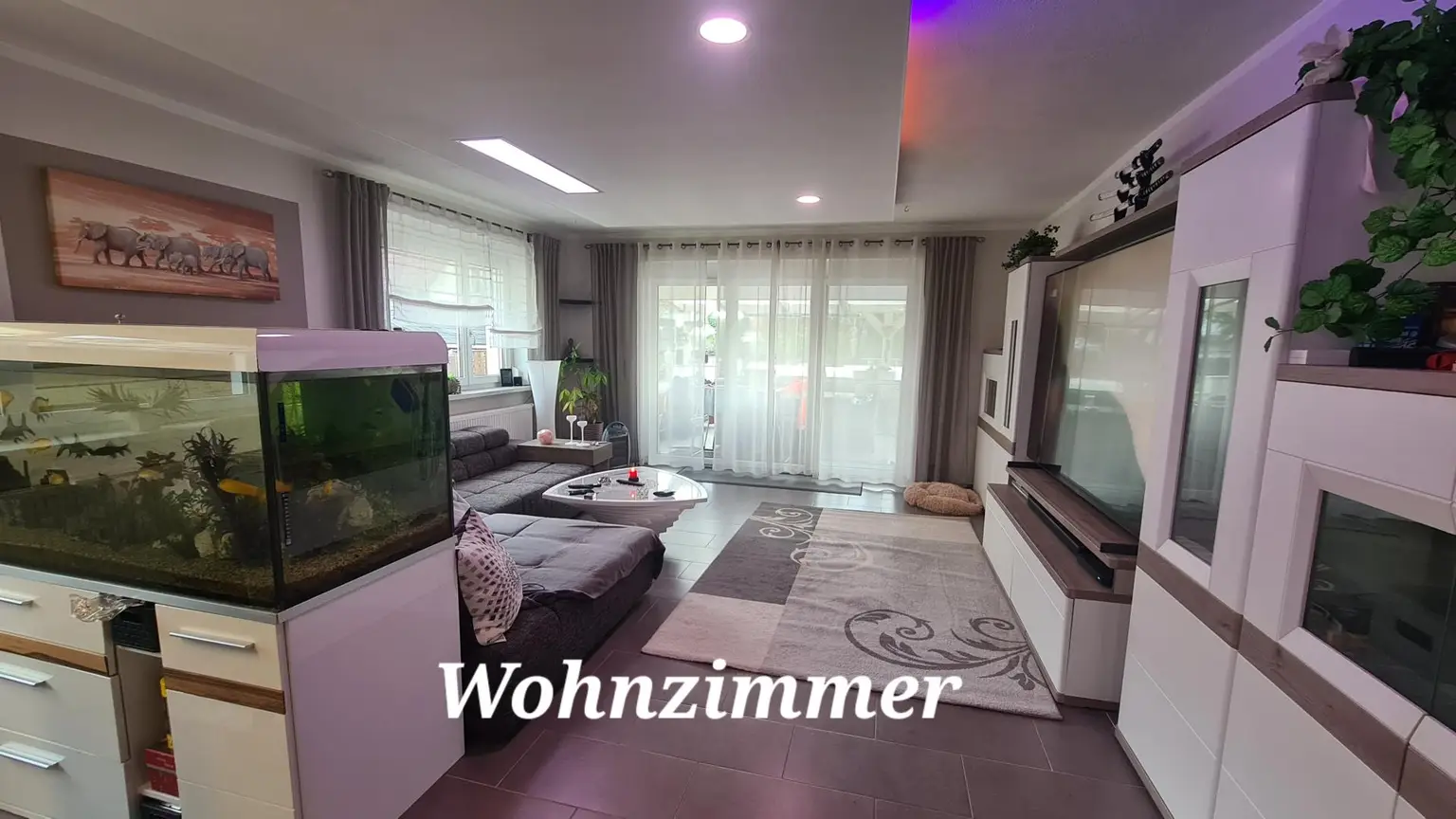 Modernisiertes Einfamilienhaus mit XXL Terrasse, Pool u.v.m.