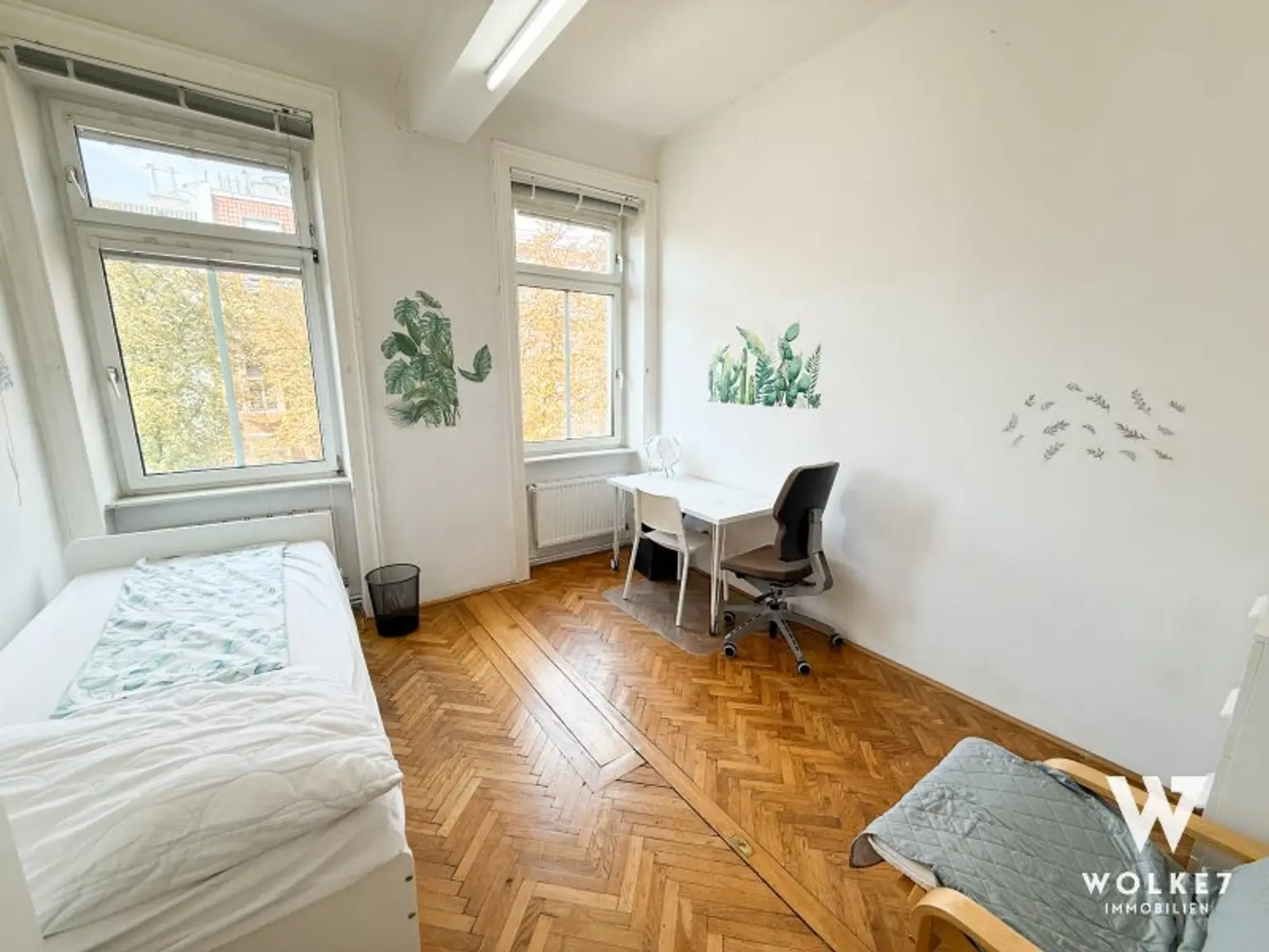 Sonnige, stilvolle 5-Zimmer-Altbauwohnung im sanierten Gründerzeithaus – ideal für WGs oder Familien