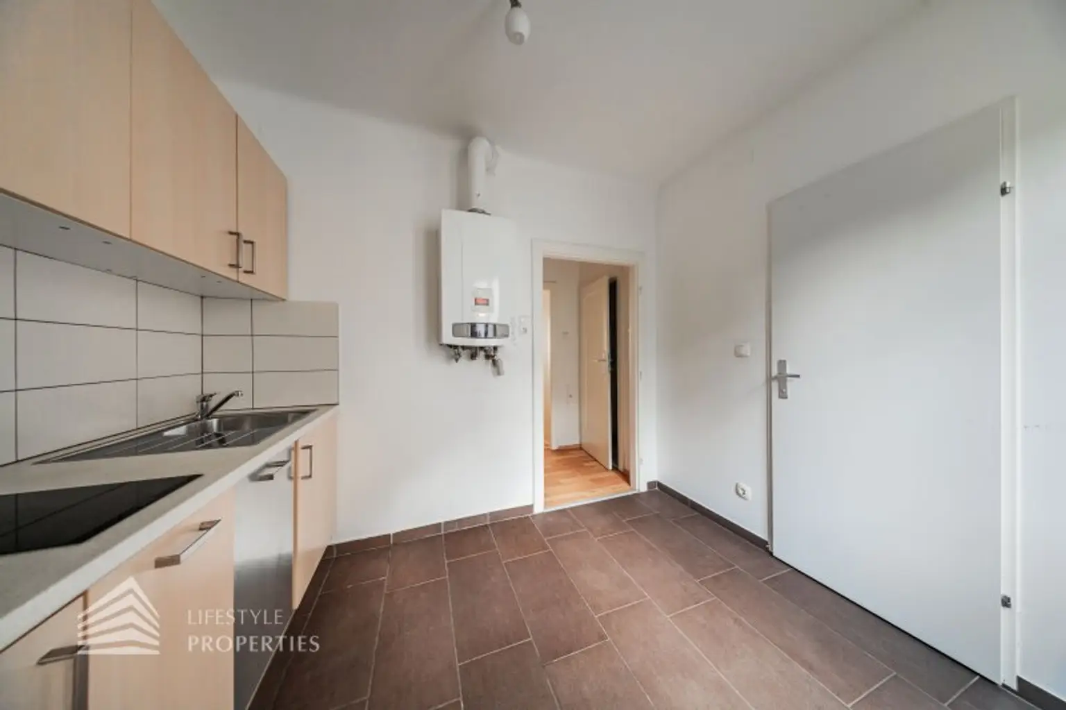 Helle Garconniere, Nähe Meiselmarkt