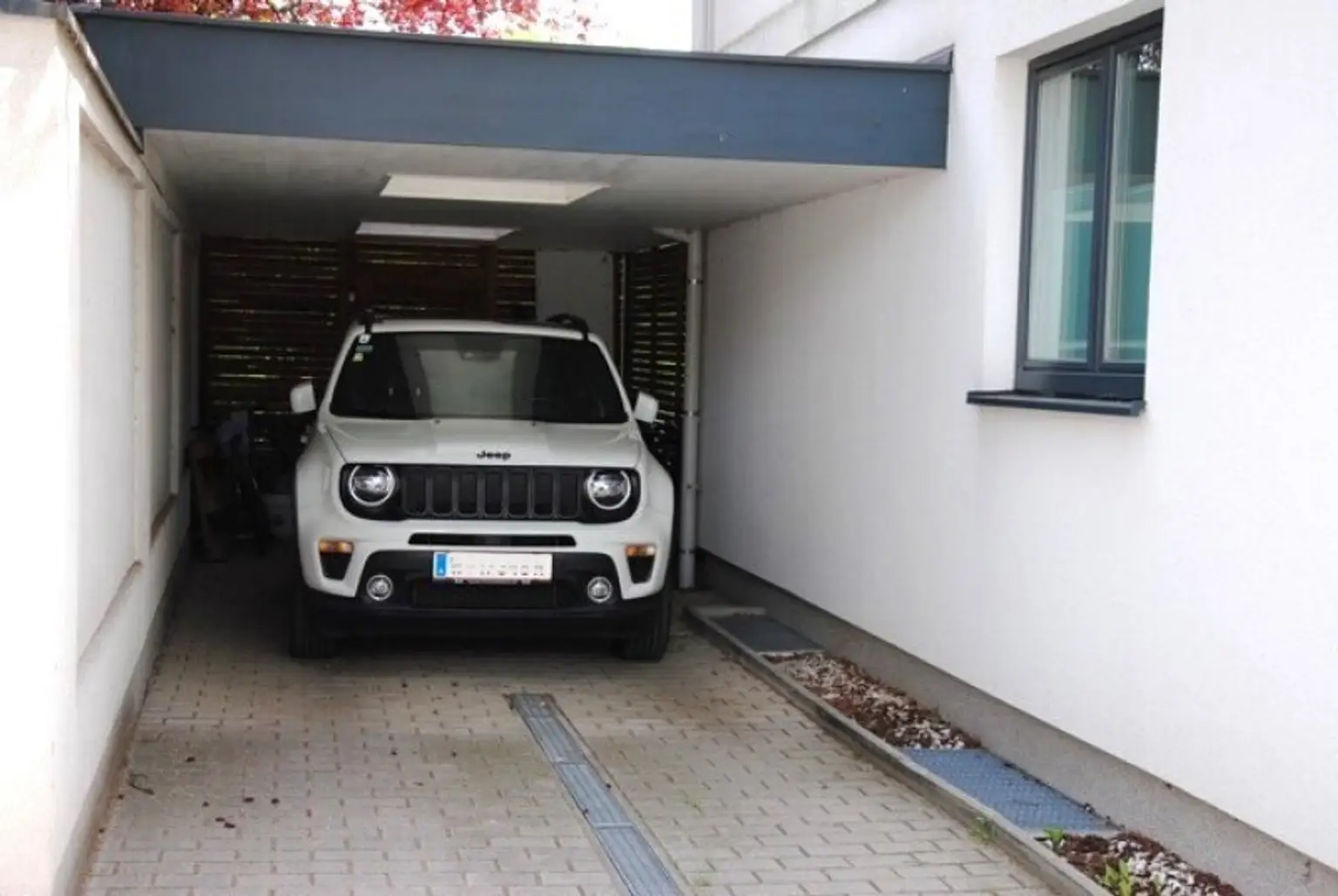 Wien-Strebersdorf: Doppelhaushälfte mit großem Garten am Fuße des Bisambergs