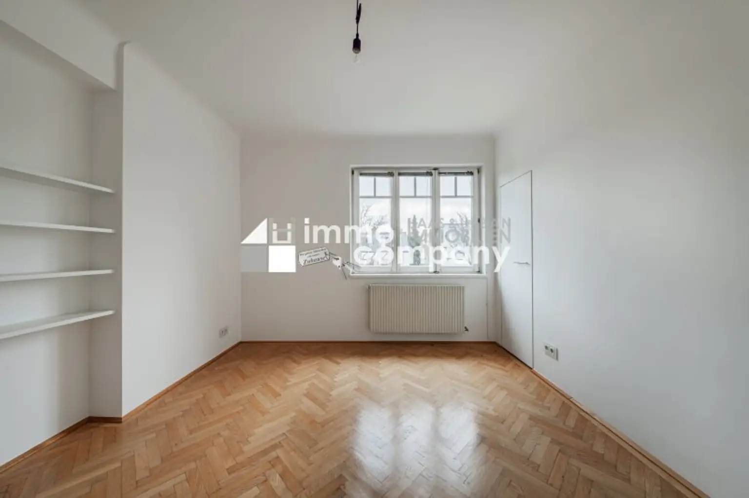 Potential - Altbaucharmante Familienvilla mit 9 Zimmern auf 3 Ebenen in Grinzinger Best Lage