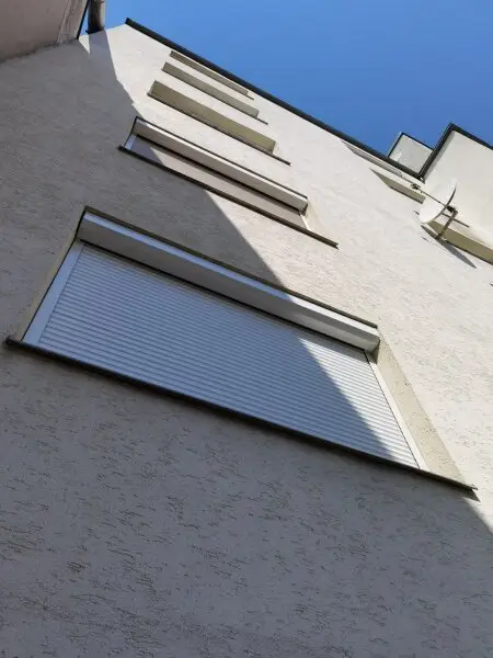 TOLLE LAGE - NEUBAUGASSE - AUSGEZEICHNETER GRUNDRISS MIT POTENZIAL
