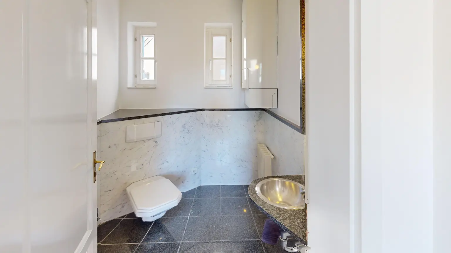 Exklusive DG-Wohnung in 1070 Wien mit 91m² Dachterrasse