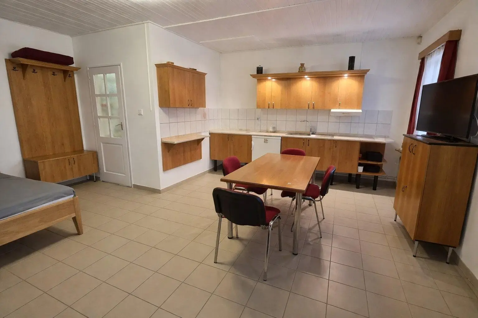 Aufenthaltsraum mit Teeküche