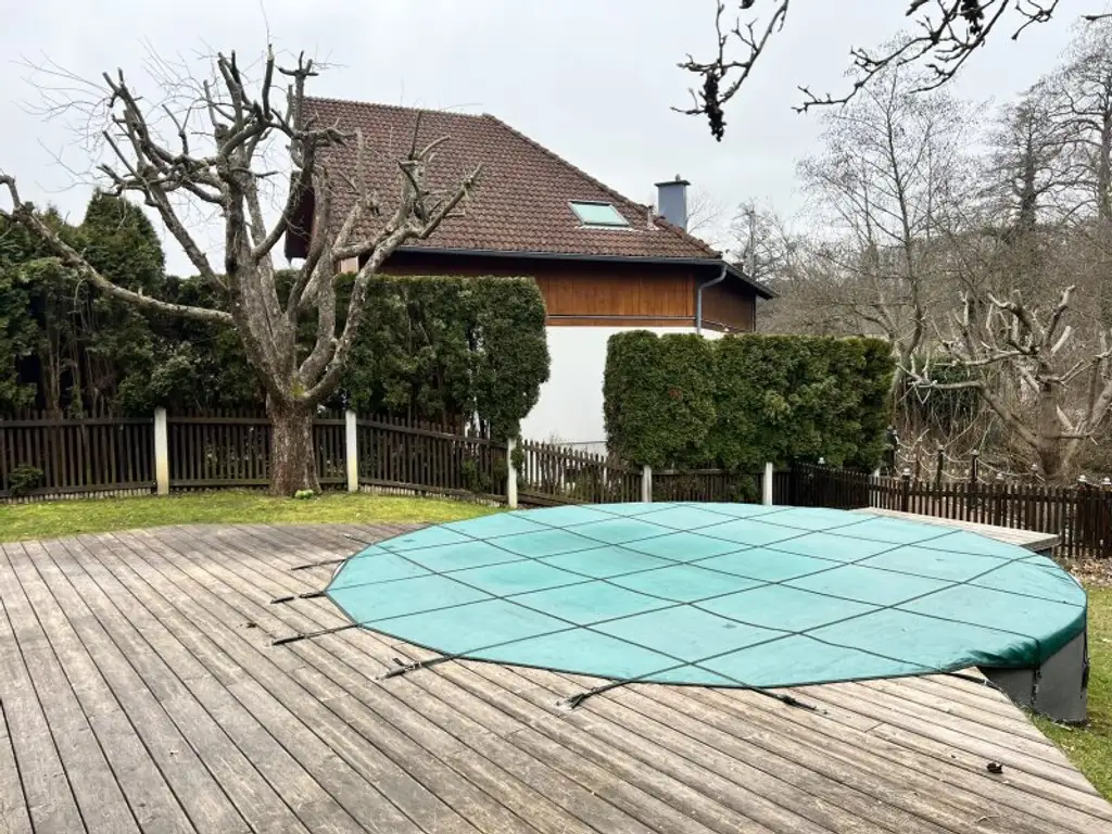 (!) Familienhit mit Charme - gut geschnittene Doppelhaushälfte mit Garten & Pool in Gaaden (!)