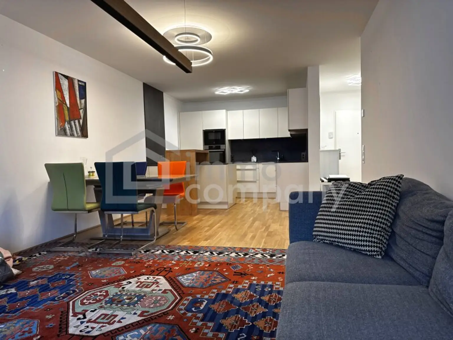 Neubau-3-Zimmer mit 14 m²-Balkon, Tiefgarage & Blick auf den Wienerberg